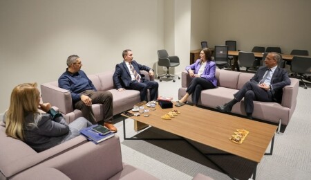 İncirli, Kıbrıs Türk Kültür Derneği heyetiyle görüştü: Amacımız gençlerin Kıbrıs’a dönmesini sağlamak