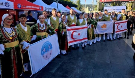 Cittaslow Ağı, Antalya'da Demre Belediyesinin düzenlediği noel baba etkinliklerine katıldı