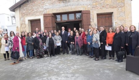 Mesleki Eğitim ve Sosyal Destek Projesi kapsamında eğitimlerini tamamlayan kadınlar sertifikalarını aldı