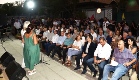 Ara bölgede iki toplumlu barış etkinliği düzenlendi: Barış ve yeniden birleşme için mücadeleye devan!