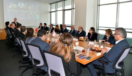 Erhürman, İTÜ Çekirdek’te incelemelerde bulundu: Ülkemize yönelik özel girişimcilik çağrısı başlatılacak