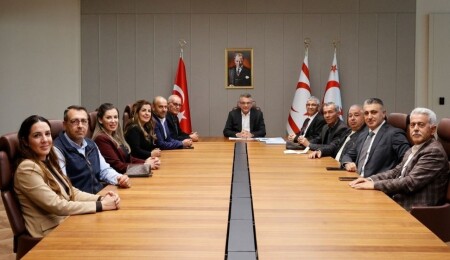Erhürman, Esnaf ve Zanaatkarlar Odası'nı kabul etti: Güncel konular ve çözüm önerileri ele alındı