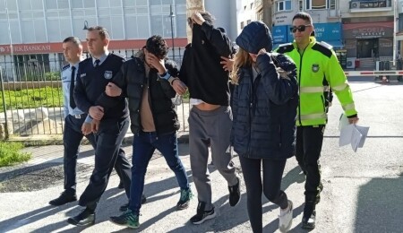 Tabipler Birliği'ne üye olmadan botoks işlemi yapmakla itham edilen zanlılar 3 gün tutuklu