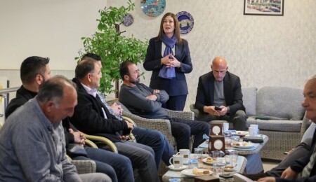 CTP, İskele’de muhtarlarla buluştu: CTP iktidarında mali disiplin ve planlı yönetim anlayışı olacak