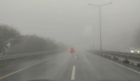 Polis uyardı: Sis nedeniyle bazı ana yollarda görüş mesafesi düştü