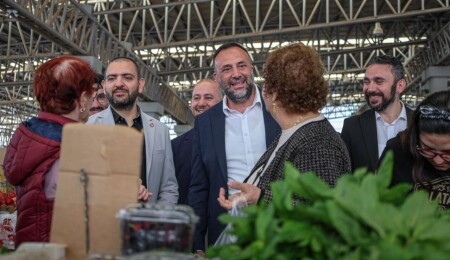 TDP Mağusa Açık Pazarı’nı ziyaret etti: Hayat pahalılaştı, alım gücü eridi