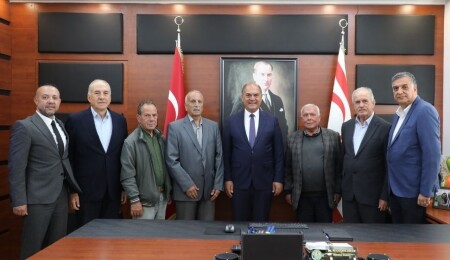 Karavezirler, Belediye Başkanları Derneği'ni kabul etti: Sorunlar ve ortak projeler ele alındı