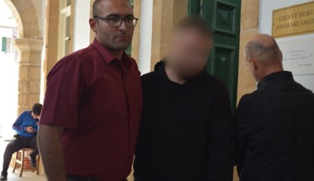 Lefkoşa'da Galatasaray-Fenerbahçe maçının ardından bıçaklı kavga: Şüpheli zanlı 3 gün tutuklu