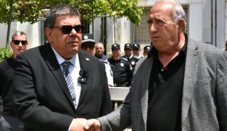 Özdemir Berova ödemelerin Cuma gününe kadar yapılacağını duyurdu: Kar-İş grevi askıya aldı