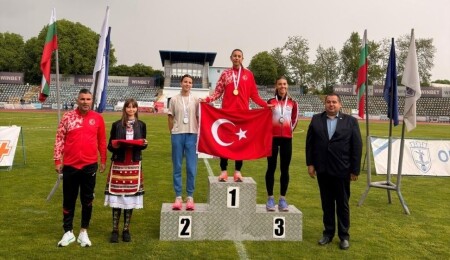 Kıbrıslı Türk genç atlet Ada Kafa, Bulgaristan’da altın madalya kazandı!