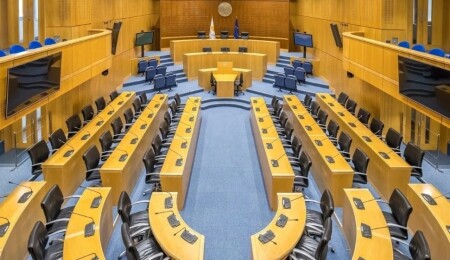 Rum Meclisi’nde kadın milletvekili sayısı ilk kez 11’e yükseldi