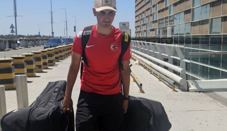 Kıbrıslı Türk bisikletçi Ege Erülkü Balkan Şampiyonası'nda kürsü için pedal çevirecek