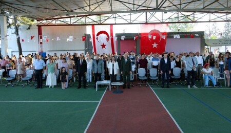 Özel Eğitim Vakfı'ndan Yıl Sonu Sergi ve Müsamere etkinliği: Geleceğe yapılan en değerli yatırım