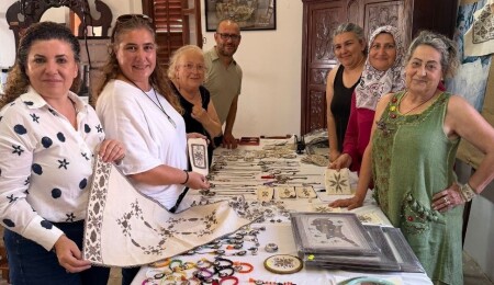İş Kadınları Derneği, Lefkara Evi'ni ziyaret etti: İş birliği olanakları değerlendirildi