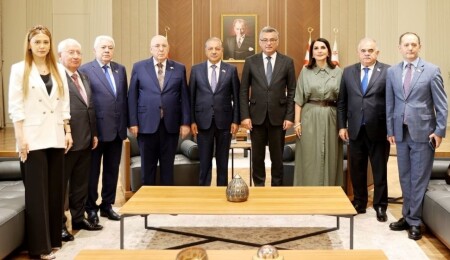 Cumhurbaşkanı Erhürman, Azerbaycan Dostluk Grubu Başkanları ve heyetlerini kabul etti
