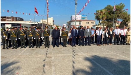 İskele'de 20 Temmuz Barış ve Özgürlük Bayramı törenlerle kutlandı