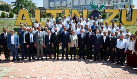 Öztürkler, Hatay’da Altınözü, Kumlu ve Reyhanlı’yı ziyaret etti
