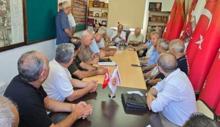 HP, Mücahit Komutanları Derneği’ni ziyaret etti: Sizlerin cesareti olmasaydı bizler de olamazdık