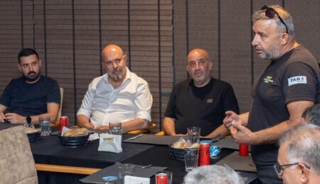 Koral Bozkurt, Küçük Sanayi esnafıyla bir araya gelerek bölgenin ihtiyaç ve beklentilerini dinledi
