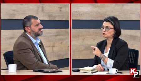 Aslı Murat: Ekonomi kadar haklar ve özgürlükler de güçlendirilmeli