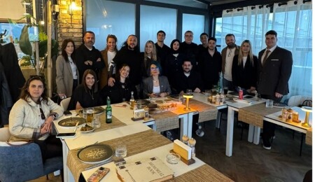 Four Seasons Restoran, sanat dünyasının önemli isimlerini ağırladı