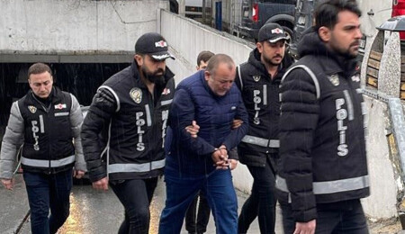 "Çiftlik Bank" davasının firari sanığı Osman Naim Kaya adliyede