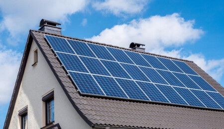 Güney Kıbrıs’ta her 6 evden birinde güneş paneli var: 81 bin ev yararlanıyor