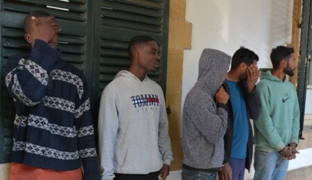 İzinsiz ikamet zanlıları 3 gün tutuklu kalacak