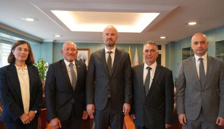 Posta Dairesi Müdürü Örs ve beraberindeki heyet, Ankara PTT AŞ. Genel Müdürlüğü’nü ziyaret etti