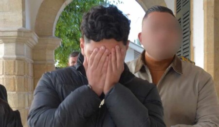 Lefkoşa’da uyuşturucu suçundan aranan şahıs tutuklandı, 3 gün tutuklu kalacak
