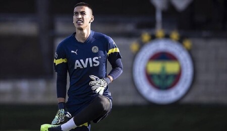 Fenerbahçe, kaleci İrfan Can Eğribayat'ı Samsunspor'a kiraladı