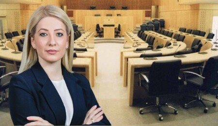 Annita Dimitriou'dan Meclis Başkanlığı açıklaması: Halkın iradesi siyasi hesaplarla gölgelenmemeli