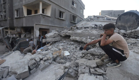 Filistinli kadın doktor, İsrail saldırısında 10 çocuğundan 9'unu kaybetti