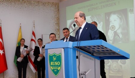 Ersin Tatar, Polis Teşkilatının hademelere yönelik bilgilendirme toplantısına katıldı