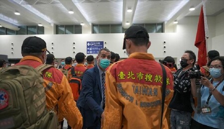 Tayvan'dan depremzedeler için 10 bin battaniye, 600 çadır yola çıktı