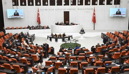 Türkiye'de 11'nci Yargı Paketi'nde infaz indirimi maddesi kabul edildi: Deprem suçları çıkarıldı