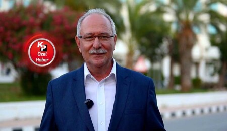 Turgay Avcı, istifasını Ersin Tatar'a sundu