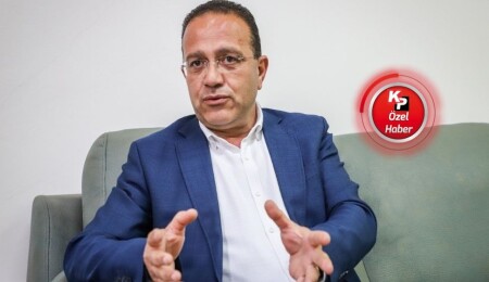 Erkut Şahali: Tatar'ın görüşleri ilgi görmeyince, sanatçıların arkasına sığındılar!