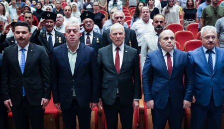 Zorlu Töre, Artvin’de düzenlenen Kıbrıs Barış Harekâtı’nın 50. Yılı Paneli’ne katıldı