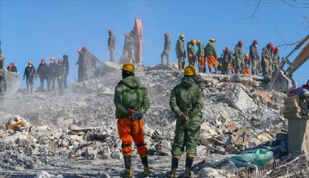 İsviçre gazetesi depremlere ilişkin dezenformasyonları haberleştirdi