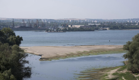 Macaristan'ın başkenti Budapeşte'de yoğun yağışlardan dolayı Tuna Nehri taştı