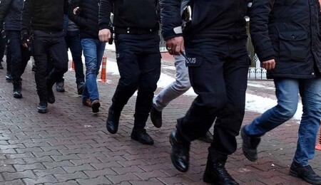 Türkiye’nin 23 ilinde "Siberağ-5" operasyonu: 54 gözaltı