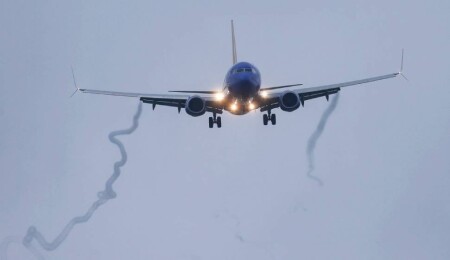 İtalya, Fransa ve Yunanistan'a ait hava yolu şirketleri, İsrail'e uçuşlarını durdurdu
