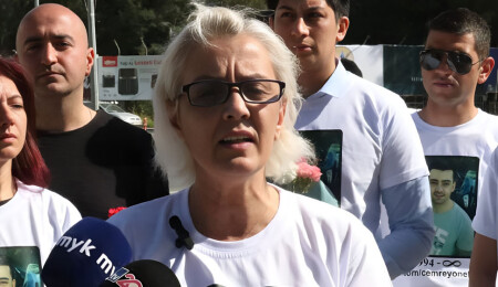 Hayatını kaybeden motosiklet sürücüsü Cemre Yönet'in annesi Gönül Sağır yetkililere seslendi...