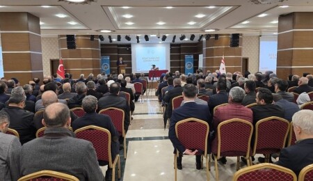 Türkiye Diyanet İşleri Başkan Yardımcısı İşliyen, din görevlileriyle buluştu