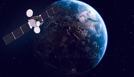 Yunanistan ve Kıbrıs Teknoloji Üniversitesi uzay iş birliğini görüştü