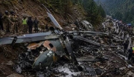 Pakistan'da helikopter kazası: 22 asker hayatını kaybetti