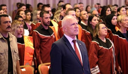 Töre, Uluslararası Final Üniversitesi mezuniyet törenine katıldı