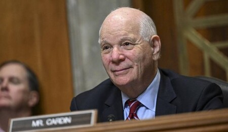 ABD Senatosu Dış İlişkiler Komitesi'nin yeni başkanı Ben Cardin oldu