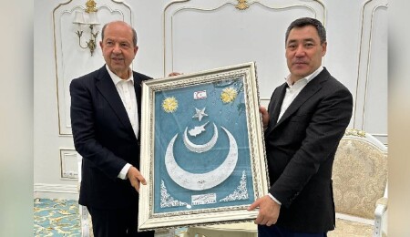Cumhurbaşkanı Tatar, Kırgızistan Cumhurbaşkanı Caparov ile görüştü